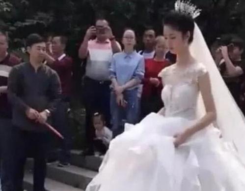 西安吃瓜新娘事件,一场婚礼上的意外风波引发社会热议