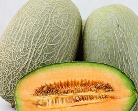 真真吃哈密瓜,甜蜜滋味，尽在这一刻