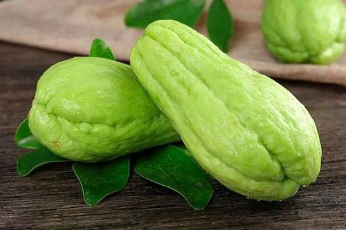 吃佛手瓜跟迟降压药,降压药更有效——探索健康饮食与降压新途径