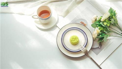 吃瓜英文怎么拼,Eating the Gossip: A Delectable Dive into the World of Buzz and Rumors